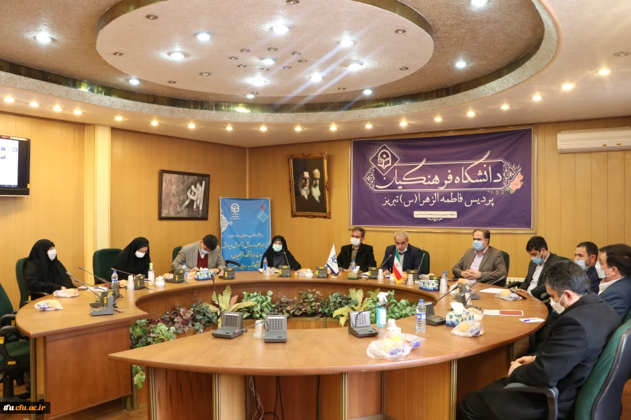 مراسم گرامیداشت 22 بهمن و تجلیل و تقدیراز عوامل برگزار کننده ستاد تشییع و تدفین شهید گمنام پردیس فاطمه الزهرا(س) تبریز 10