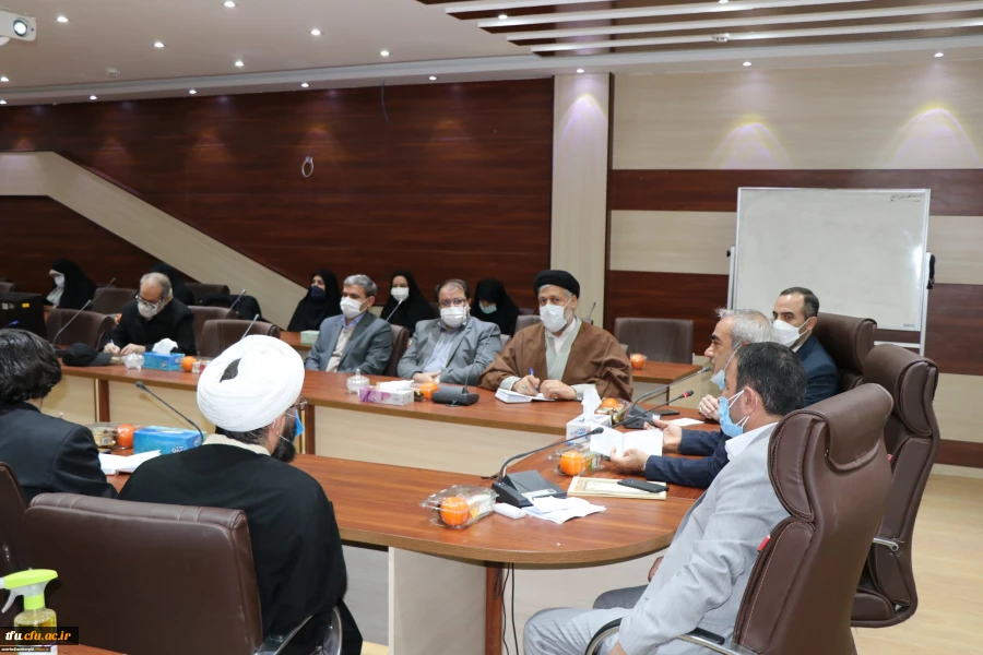 مراسم تکریم و معارفه مسئول بسیج اساتید دانشگاه فرهنگیان استان برگزار شد.
 5