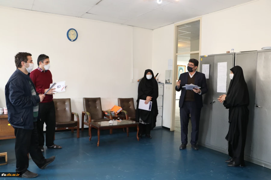 تقدیر وتجلیل از اساتید و همکاران به مناسبت  ولادت حضرت علی(ع) و بزرگداشت مقام پدر 5