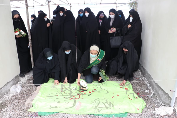 مراسم چهلمین روز تدفین شهید گمنام پردیس فاطمه الزهرا(س) 17