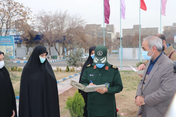 بازدید جانشین سپاه عاشورا سردار اصغر عباسقلی زاده از اتمام پروژه یادمان شهید گمنام پردیس فاطمه  الزهرا (س) تبریز 8