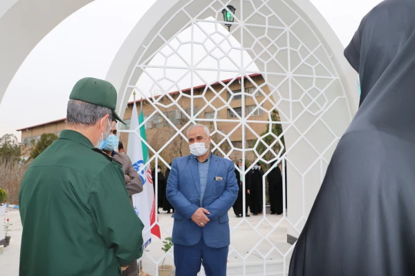 بازدید جانشین سپاه عاشورا سردار اصغر عباسقلی زاده از اتمام پروژه یادمان شهید گمنام پردیس فاطمه  الزهرا (س) تبریز 12