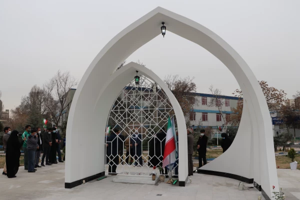 بازدید جانشین سپاه عاشورا سردار اصغر عباسقلی زاده از اتمام پروژه یادمان شهید گمنام پردیس فاطمه  الزهرا (س) تبریز 15