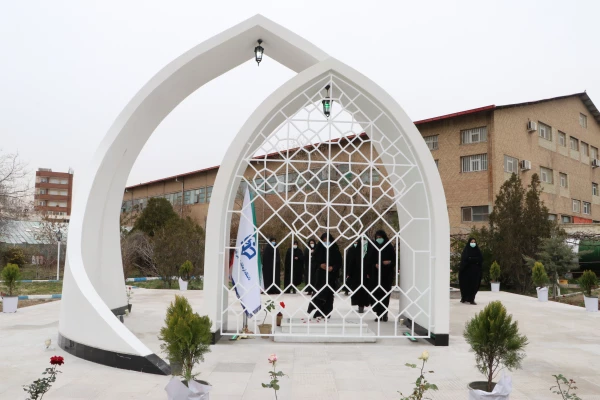 بازدید جانشین سپاه عاشورا سردار اصغر عباسقلی زاده از اتمام پروژه یادمان شهید گمنام پردیس فاطمه  الزهرا (س) تبریز 17