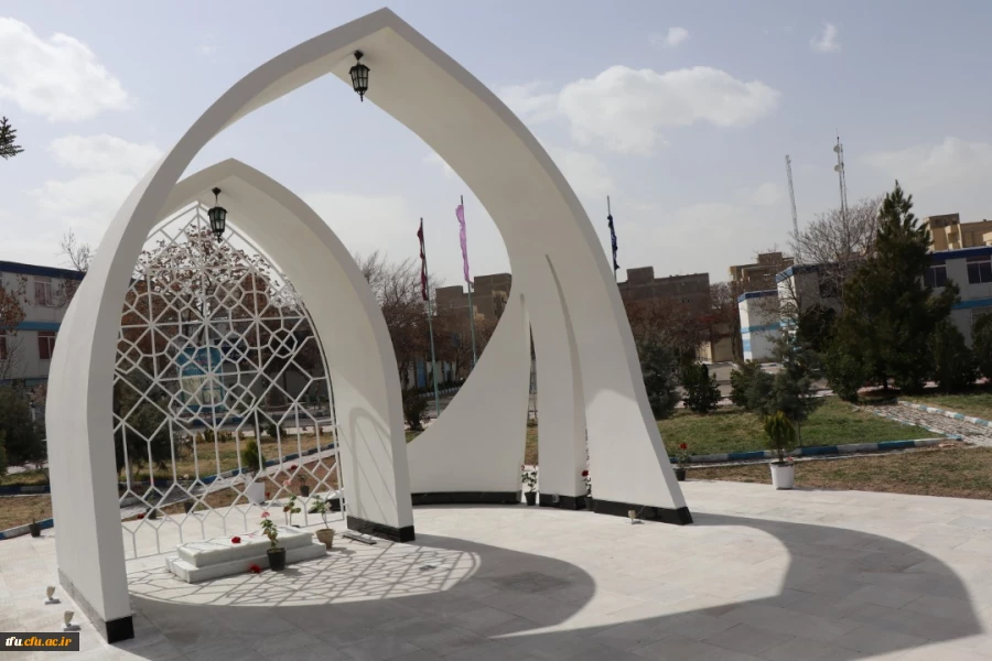 بازدید جانشین فرمانده سپاه عاشورا سردار اصغر عباسقلی زاده از اتمام پروژه یادمان شهید گمنام پردیس فاطمه  الزهرا (س) تبریز 6