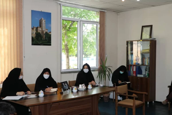 شورای امور دانشجویی پردیس با محوریت برنامه های هفته سلامت و هفته سرای دانشجویی و هفته معلم برگزار شد 4