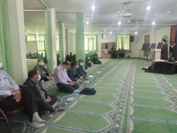 به مناسبت ارتحال بنیانگذار انقلاب اسلامی، حضرت امام خمینی(ره) مراسمی با محوریت نقش رهبران اندیشه ساز در سربلندی امت در نمازخانه پردیس برگزار شد 9