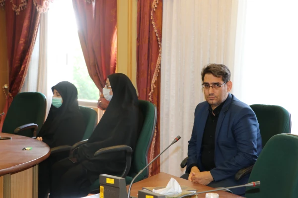 نشست بصیرت و روشنگری با سخنرانی آقای دکتر علی حاجی وند 9