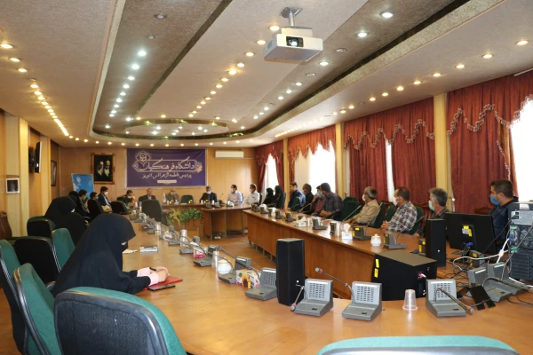 نشست بصیرت و روشنگری با سخنرانی آقای دکتر علی حاجی وند 10