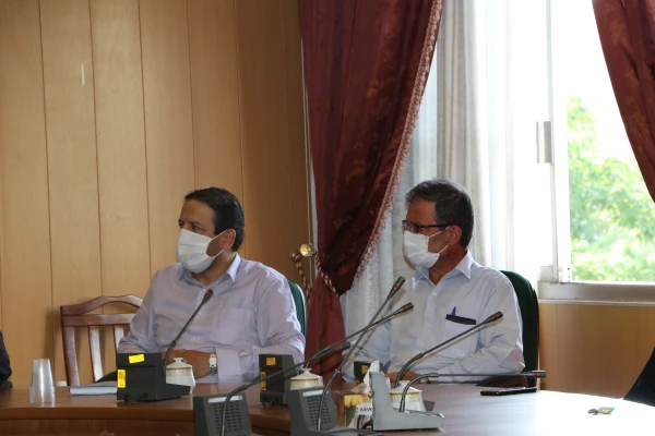 نشست بصیرت و روشنگری با سخنرانی آقای دکتر علی حاجی وند 11