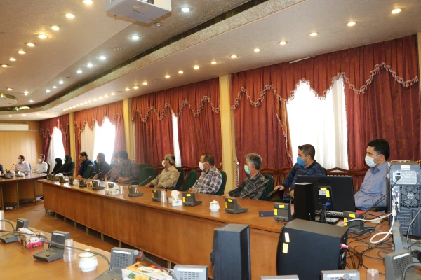 نشست بصیرت و روشنگری با سخنرانی آقای دکتر علی حاجی وند 12