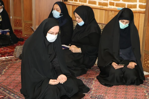 برگزاری مراسم پر فیض زیارت عاشورا در مرقد امامزادگان عون بن علی و زید بن علی تبریز 4