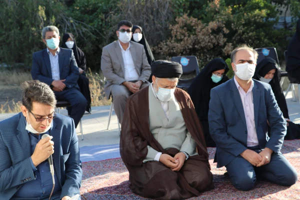 آئین غبار روبی و عطر افشانی مزار شهید گمنام پردیس فاطمه الزهرا(س) برگزارشد 5