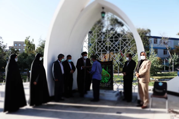 آئین غبار روبی و عطر افشانی مزار شهید گمنام پردیس فاطمه الزهرا(س) برگزارشد 16