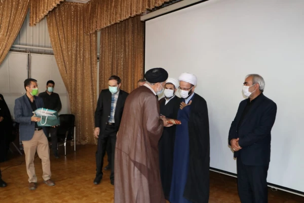 آیین تکریم و معارفه مسئولین نهاد نمایندگی مقام معظم رهبری در دانشگاه فرهنگیان استان آذربایجان شرقی 15