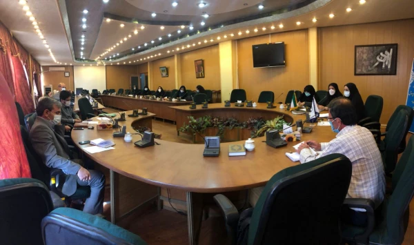 جلسه کمیته پژوهشی شهریور ماه پردیس فاطمه الزهرا(س)تبریز
 8