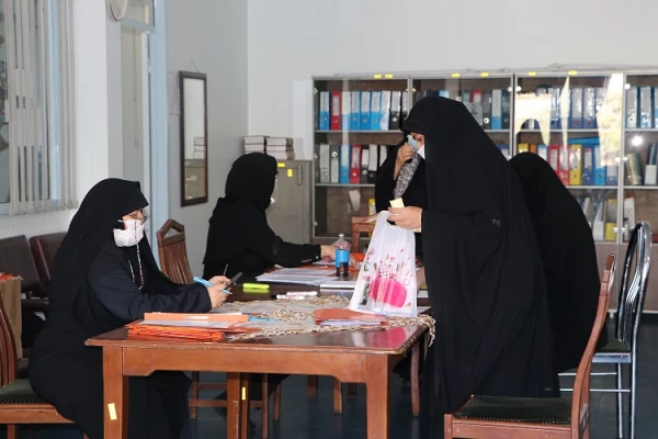 آغاز فرایند ثبت نام حضوری از دانشجویان ورودی 1400 پردیس فاطمه الزهرا(س) تبریز 10