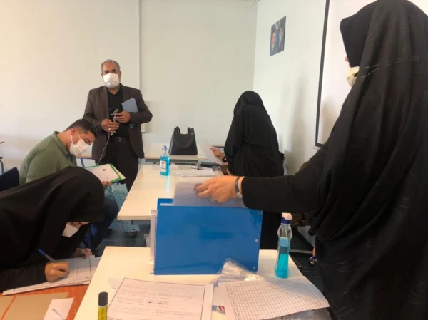 بازدید مدیر امور پردیس های استان آذربایجان شرقی از مراحل ثبت نام دانشجویان جدیدالورود سال 1400 7