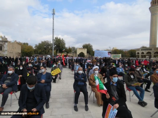 حضور پرشور خانواده بزرگ دانشگاه فرهنگیان آذربایجانشرقی در در مراسم یوم الله 13 آبان
 7