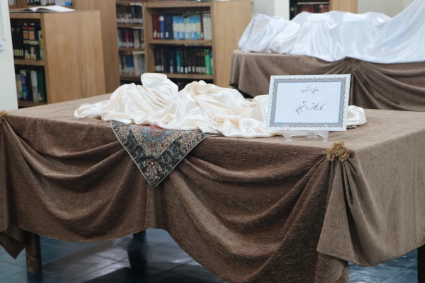 مراسم گرامیداشت هفته کتاب و کتاب خوانی و رونمایی از کتابخانه پردیس فاطمه الزهرا(س) تبریز 4