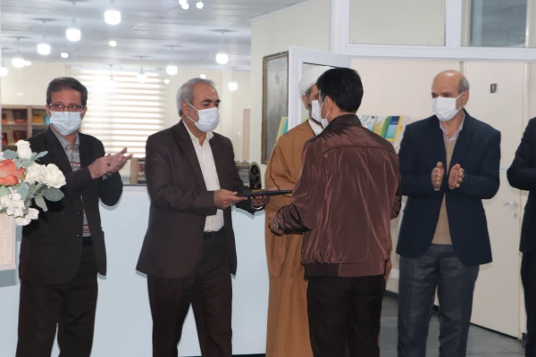 مراسم گرامیداشت هفته کتاب و کتاب خوانی و رونمایی از کتابخانه پردیس فاطمه الزهرا(س) تبریز 8