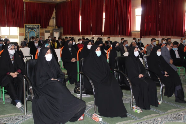 همایش پرشور هفته بسیج و روز بسیج دانشجویی 
 10