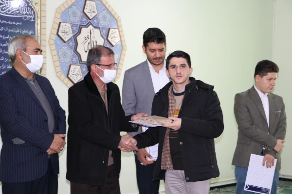 مراسم دوشنبه های قرآنی همزمان با ویژه برنامه روز دانشجو 11