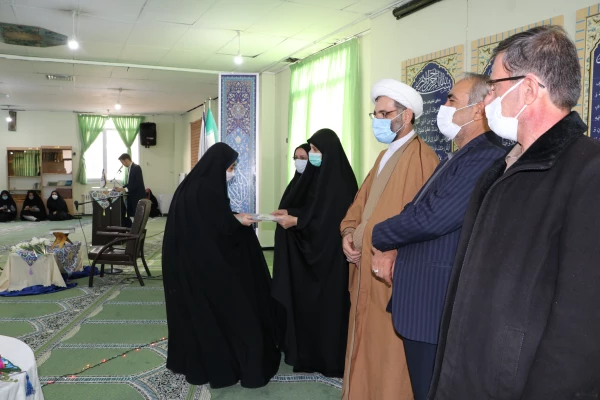 مراسم دوشنبه های قرآنی همزمان با ویژه برنامه روز دانشجو 14