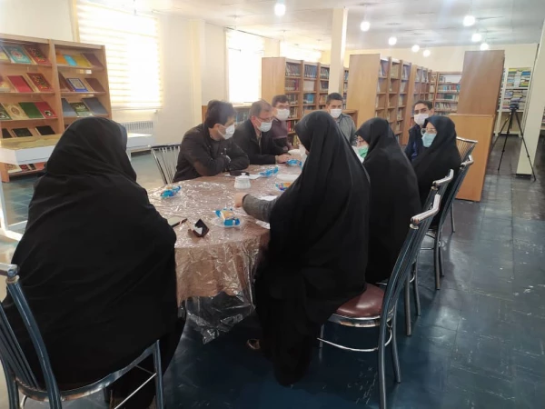 جلسه کمیته اجرایی وجین منابع کتابخانه پردیس فاطمه الزهراء(س)  2