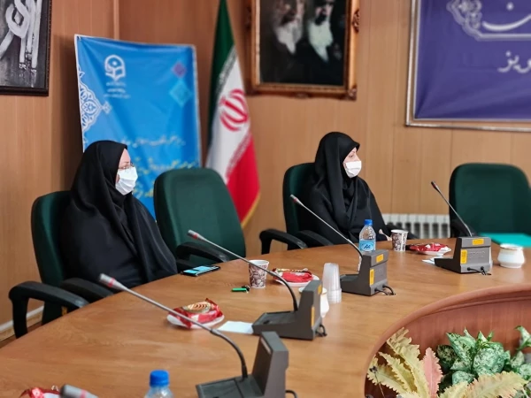  کارگاه استانی "مسائل بنیادین طرح های تحقیقاتی"  2