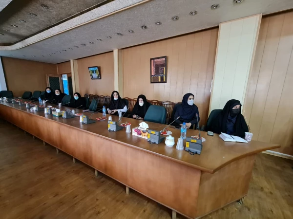  کارگاه استانی "مسائل بنیادین طرح های تحقیقاتی"  5