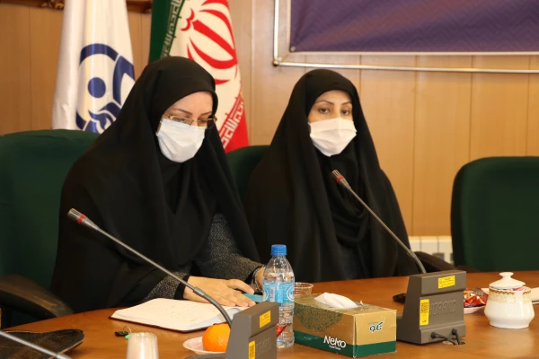 مراسم بزرگداشت هفته پژوهش و فناوری سال 1400 پردیس فاطمه الزهرا(س) تبریز 2