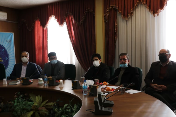 مراسم بزرگداشت هفته پژوهش و فناوری سال 1400 پردیس فاطمه الزهرا(س) تبریز 3