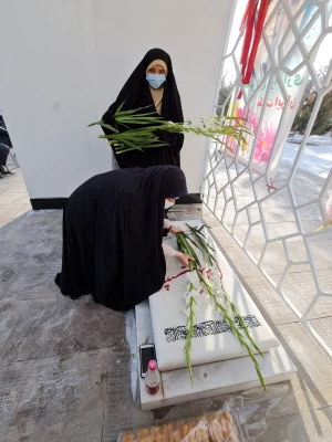 مراسم غبارروبی مزار شهید گمنام پردیس فاطمه الزهرا(س) تبریز 3