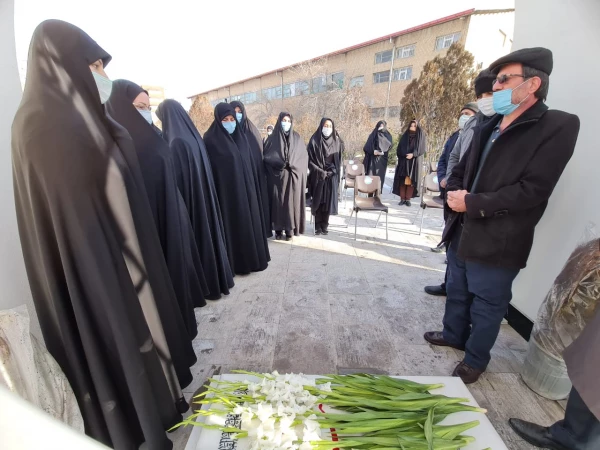 مراسم غبارروبی مزار شهید گمنام پردیس فاطمه الزهرا(س) تبریز 5