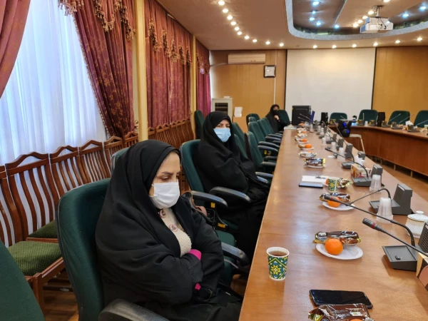 کارگاه تخصصی با موضوع اخلاق کاربردی در خانواده و سبک زندگی معلمان 6