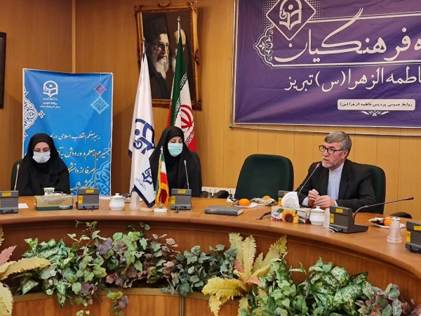 کارگاه تخصصی با موضوع اخلاق کاربردی در خانواده و سبک زندگی معلمان 11