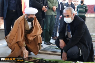 به مناسبت گرامیداشت دهه فجر و به همت پایگاه مقاومت بسیج  کارکنان دانشگاه فرهنگیان استان آذربایجان شرقی برگزار شد:

تجدید میثاق خانواده بزرگ دانشگاه فرهنگیان آذربایجان شرقی با آرمان های شهدا و امام شهیدان
