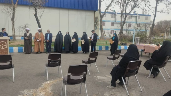 غرس نهال ایثار در پردیس فاطمه الزهرا(س) تبریز 5