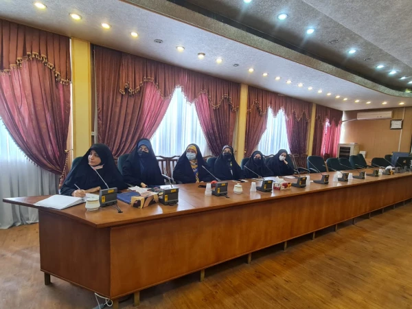 جلسه فروردین ماه کمیته فرهنگی سرای دانشجویی پردیس فاطمه  الزهرا(س) تبریز 3