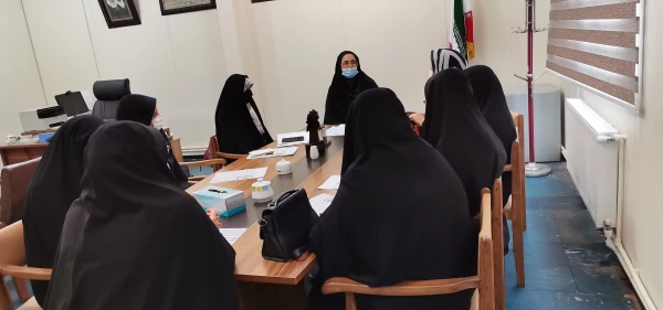 جلسه فروردین ماه 1401 کانون همیاران سلامت جسم و روان 2