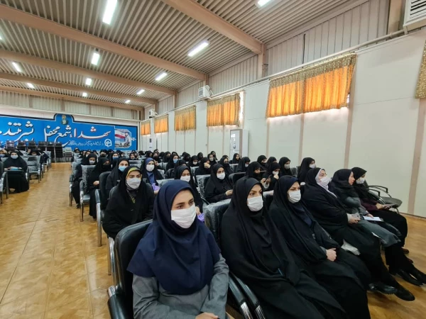 نشست توجیهی با دانشجویان جدیدالورود سال 1400 پردیس فاطمه الزهرا(س) تبریز 2