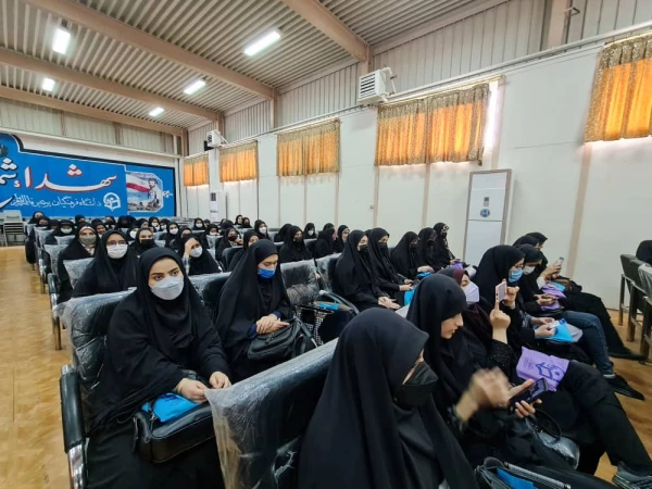 نشست توجیهی با دانشجویان جدیدالورود سال 1400 پردیس فاطمه الزهرا(س) تبریز 5