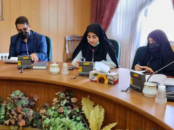 جلسه اردیبهشت ماه 1401 کمیته فرهنگی پردیس فاطمه الزهرا(س) تبریز 4