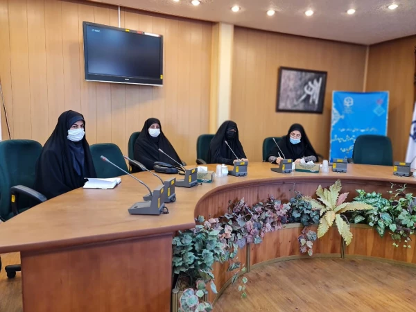 جلسه اردیبهشت ماه 1401 کمیته فرهنگی پردیس فاطمه الزهرا(س) تبریز 10