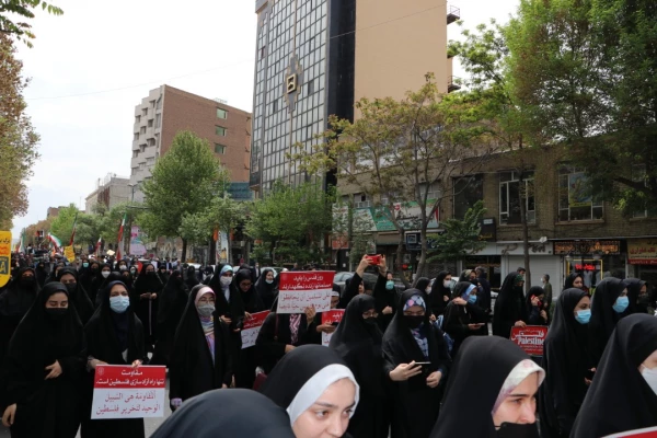 حضور پرشور دانشگاهیان دانشگاه فرهنگیان استان آذربایجان شرقی در راهپیمایی روز قدس 14