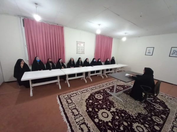 کارگاه حضوری " تاثیر خط زیبا درزندگی" 2