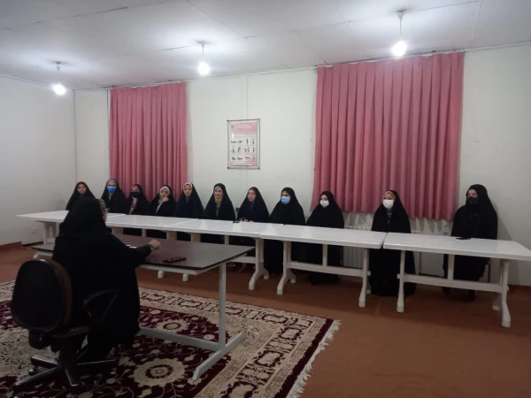 کارگاه حضوری " تاثیر خط زیبا درزندگی" 2