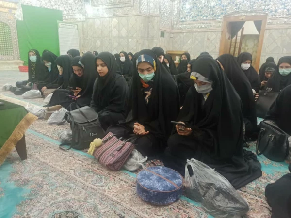 مراسم هفتگی هیئت فاطمیون پردیس فاطمه الزهرا (س) در امامزاده سید حمزه
 3