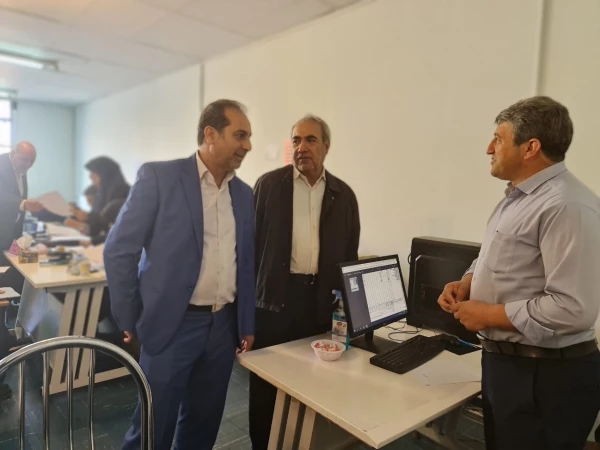 بازدید آقای علی زمانی و عباس بروغنی از روند برگزاری مصاحبه معرفی شدگان چند برابر ظرفیت پردیس های استان آذربایجان شرقی  9